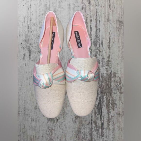 Cream Color With A White Pink And Blue Strip Bow D’orsay Flat Size 7 NWOT - Picture 1 of 5